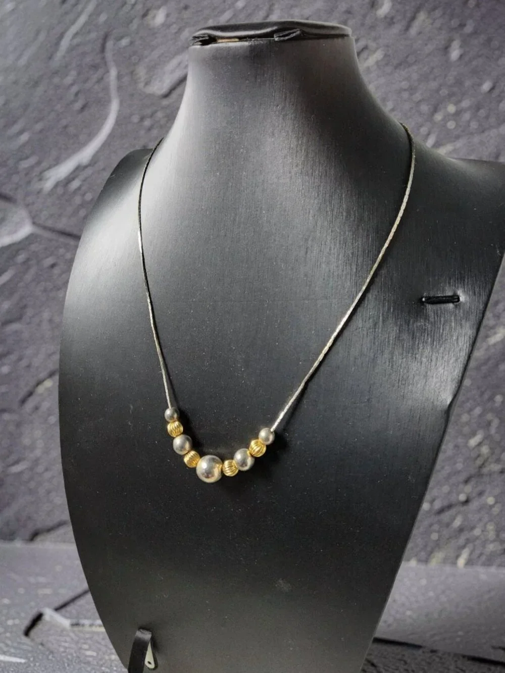 vintage gold and silver tone round metal bead piama style chain necklace